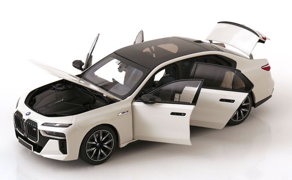 Minichamps Modellini d'auto: 1:18 BMW i7 M70 Minichamps PMA – Nuovo e nell'imballaggio originale da Baar venduto da Cai 2