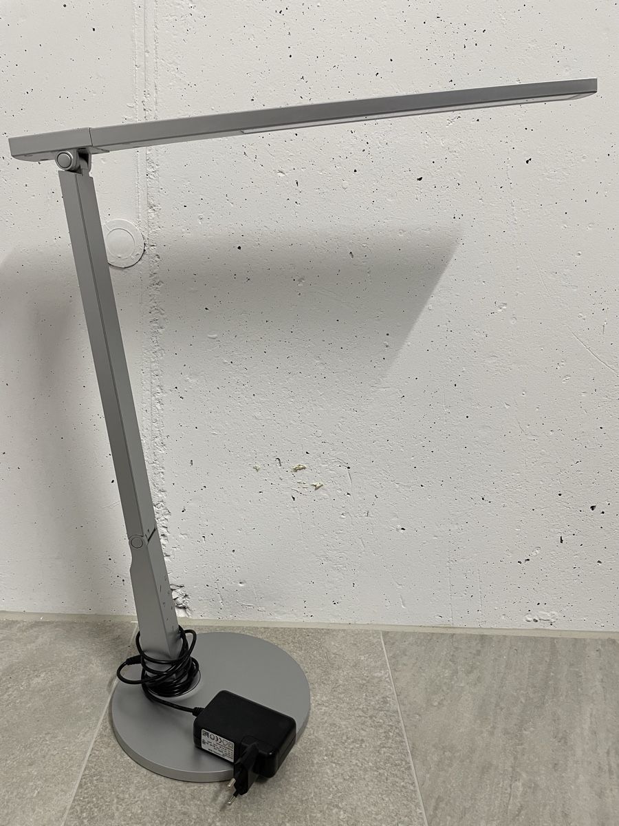Lampen: Schreibtischlampe LED dimmbar – Gebraucht aus Herrenschwanden von ibrigi