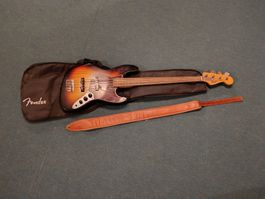 Guitare basse électrique Fender Squier Sunburst avec housse