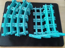Lego 4x 25086 8x 85976 Zug Gleis hellblau