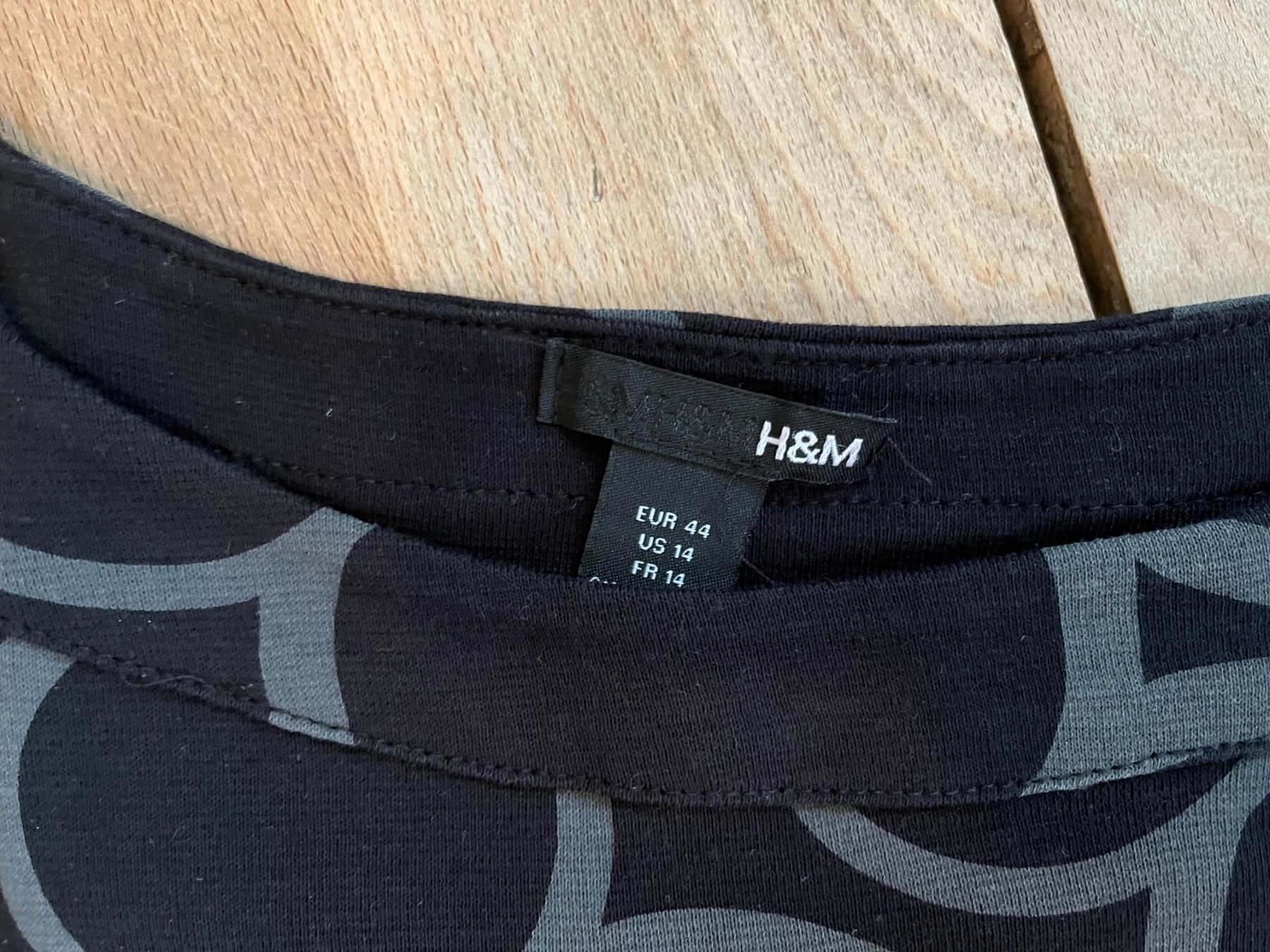 H&M Vestiti: H&M Kleid Retro Rockabily 60s 70s – Usato da Zürich venduto da its-love 4