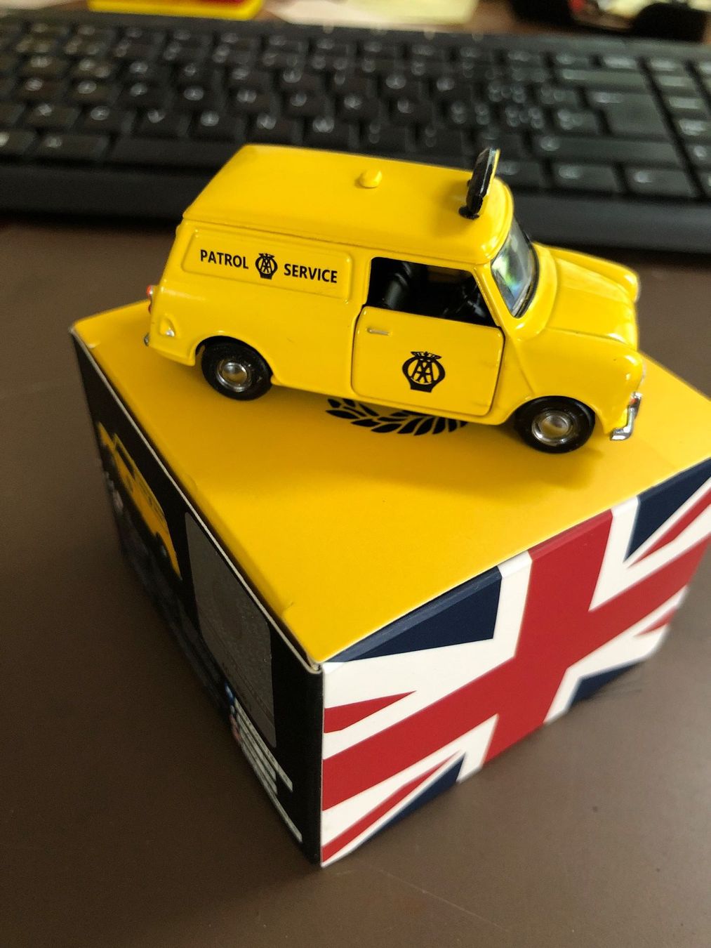 Kit di modellismo & Modellini statici: Mini Van AAA 1/50 – Usato da Spreitenbach venduto da Strolch 3