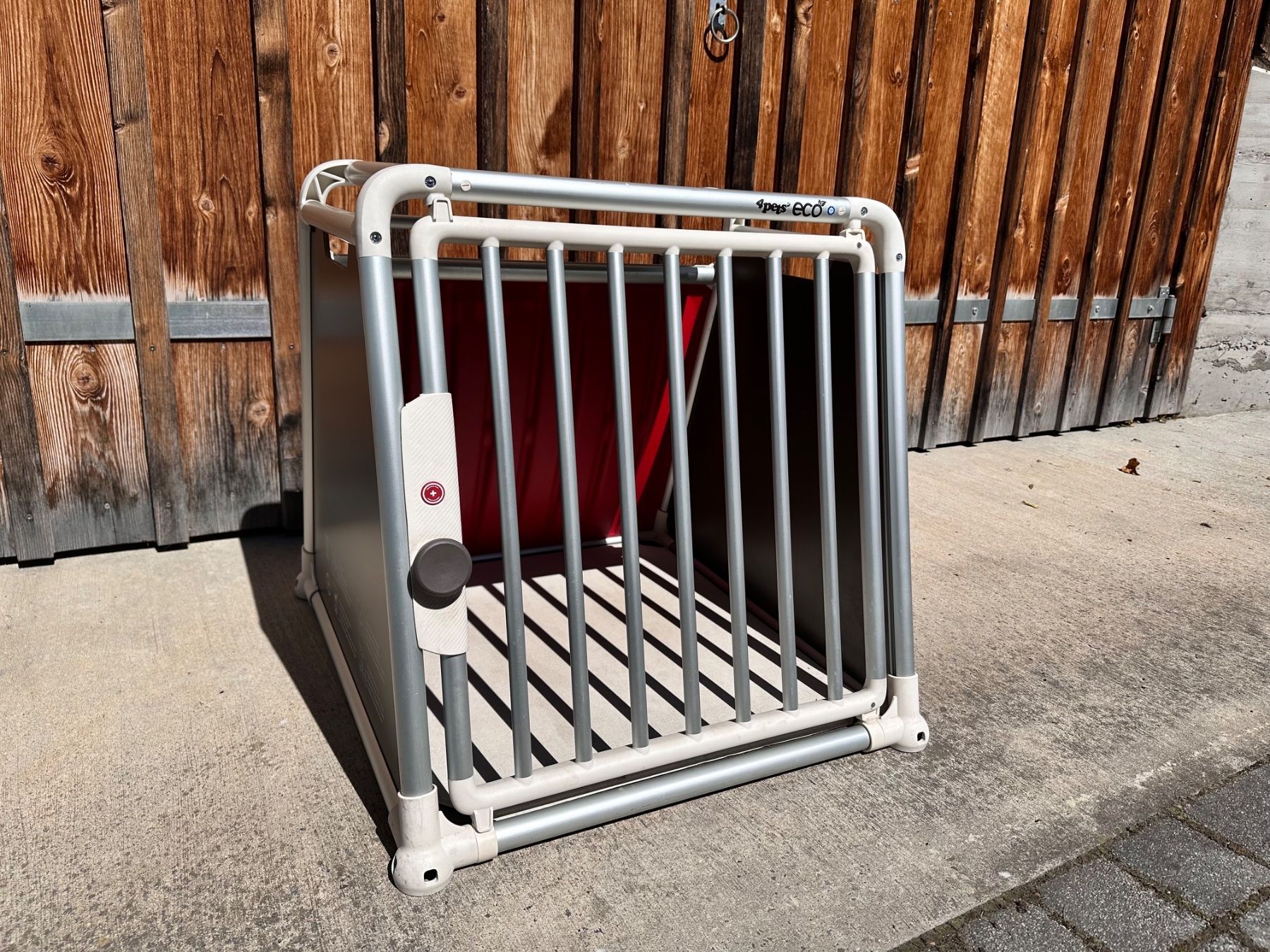 Gabbie, trasporto & Sicurezza: Hundebox für Auto – Usato da Wängi venduto da soula10 2