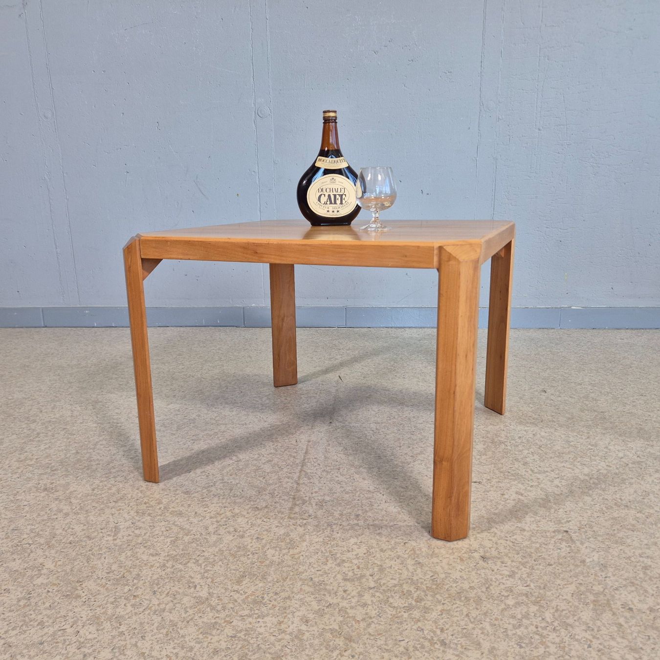 Tavoli: 2007 Couchtisch, Holztisch, Coffee-Table, Beistelltisch – Usato da Nottwil venduto da Wondewa-Shop