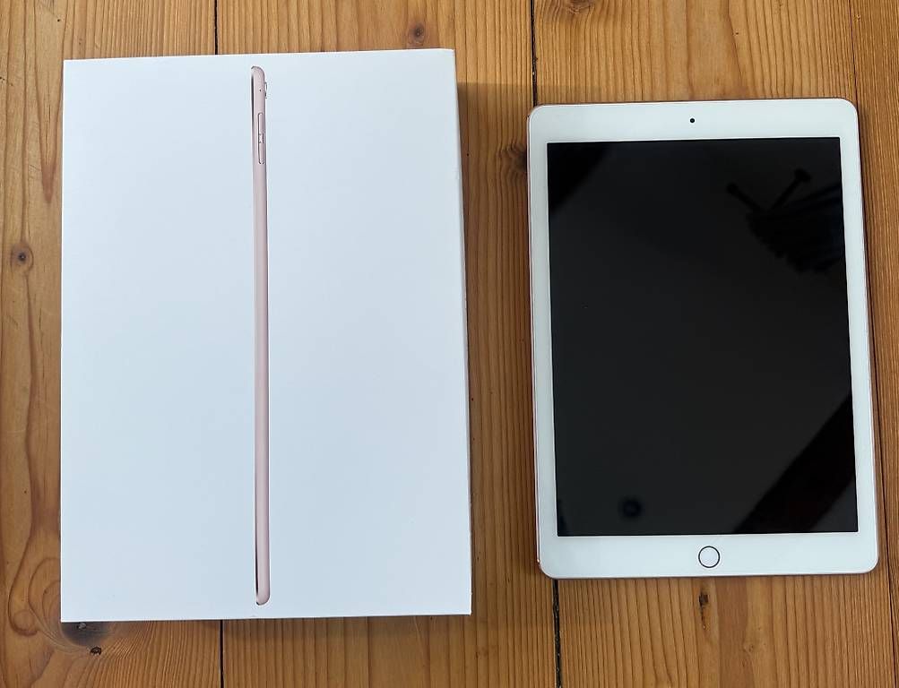 Apple Tablet PC: IPAD PRO 9.7 WIFI 128GB Rose – Usato da Utzenstorf venduto da Dirado 2
