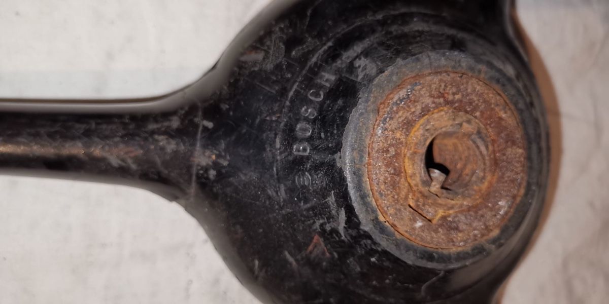 Bosch Tutti pezzi di ricambio auto: OLDTIMER LENKRAD VON DER MARKE BOSCH AUS METALL – Usato da Basel venduto da ros_sb8c 2