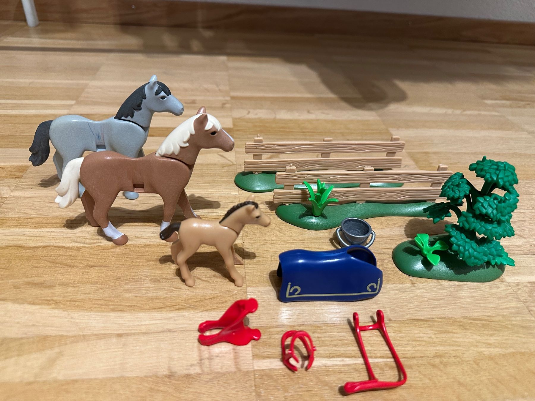 Playmobil Jouets: Playmobil Pferdekoppel – D'occasion à Arch par tam_ctz2 1
