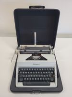 Schreibmaschine Olympia SM8/9 franz. Tastatur