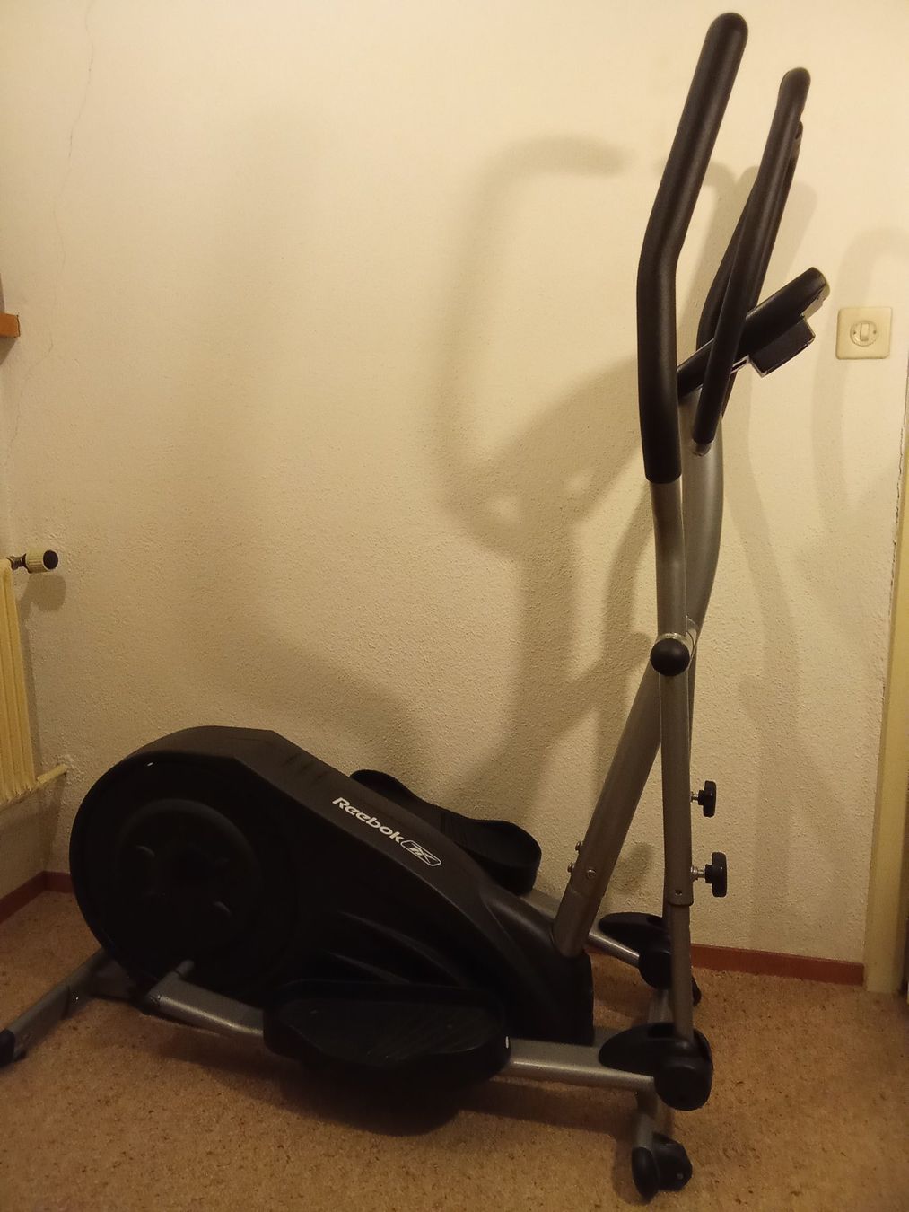 Reebok Vélos d'appartement: Crosstrainer Reebok Powertrain – D'occasion à Bilten par Bora3