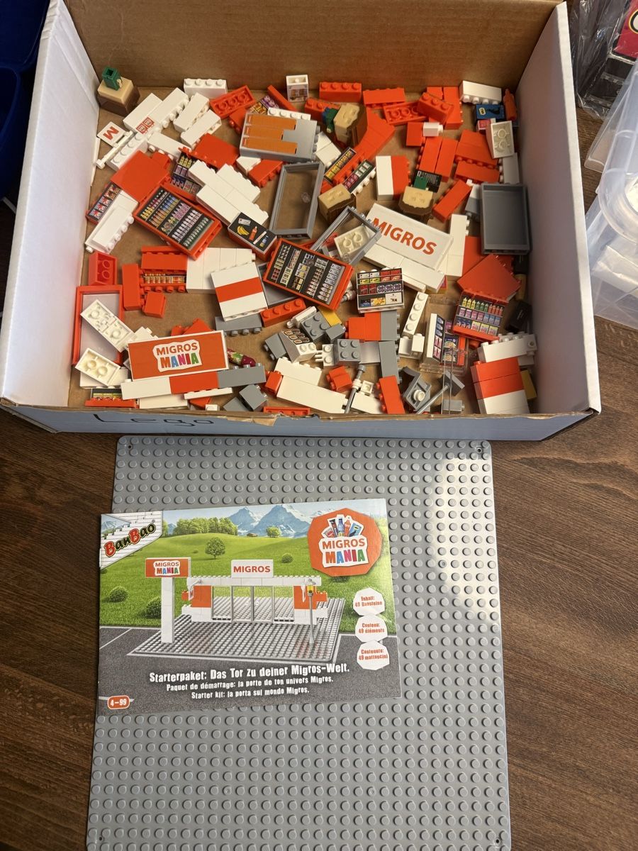 Giocattoli: Migros Mania Lego / Klemmbausteine mit Grundplatte – Usato da Zürich venduto da oli_rbv6