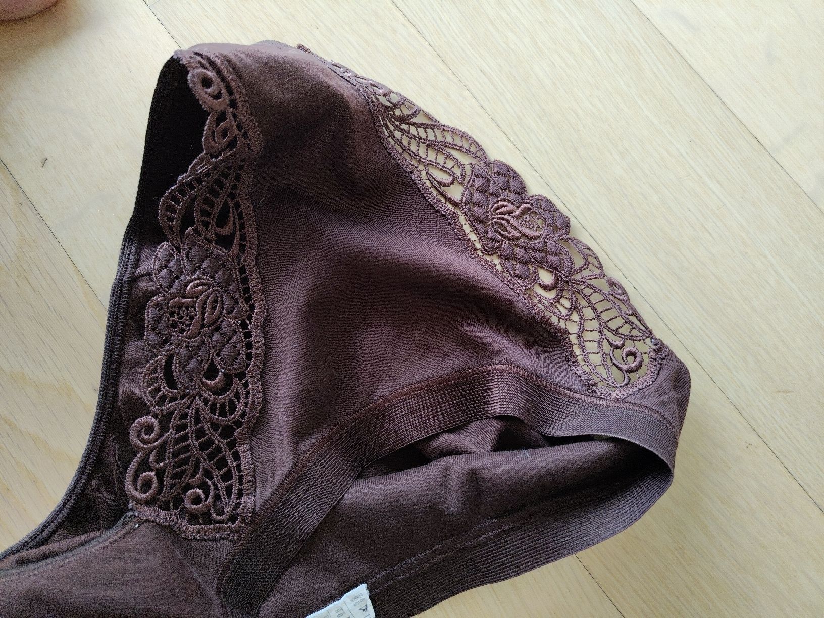 Hanro Altra biancheria intima: HANRO Underwear Lace Set Size XS – Usato da Buchrain venduto da QueenyHE51 9