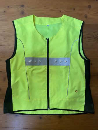 Sicherheitsweste / Leuchtweste Gr. M mit LED-Lampen