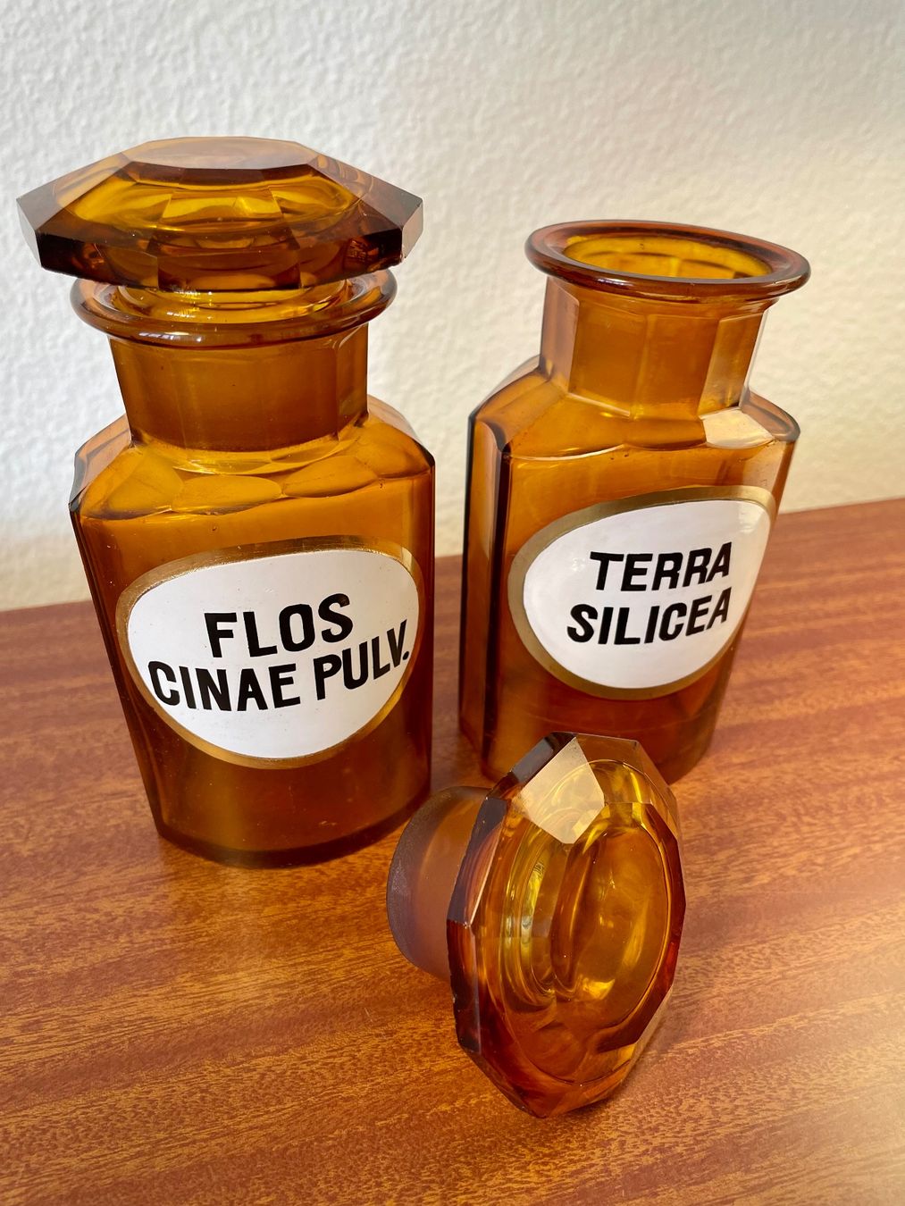Accessori da laboratorio: Antike Apotheker-Gefässe (7 Stück) – Usato da Basel venduto da BS808 3