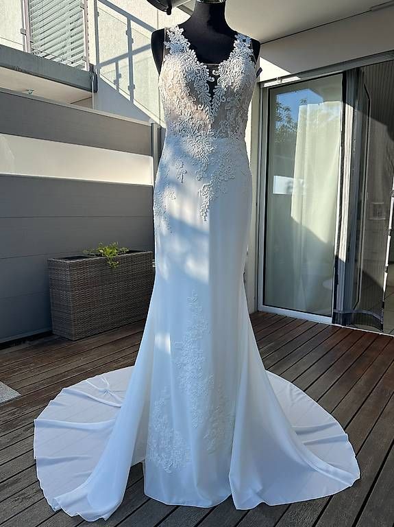 Pronovias Kleider: NEU St. Patrick White One Filipinas Gr.34  70% Rabatt – Neu und originalverpackt aus Embrach von vmadia 4