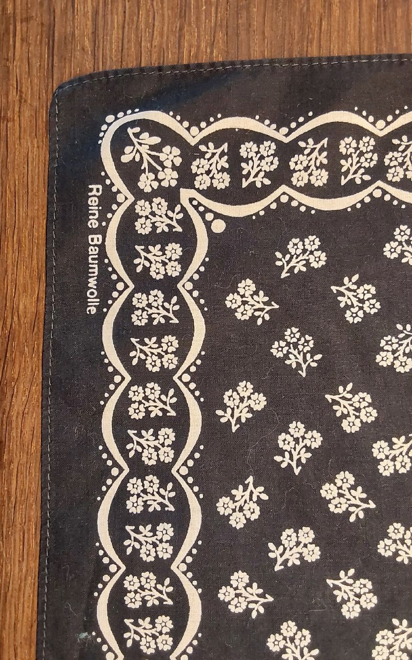 Foulard & Sciarpe: Tuch Baumwolle quadratisch schwarz  – Nuovo (secondo la descrizione) da Köniz venduto da scopello12 2