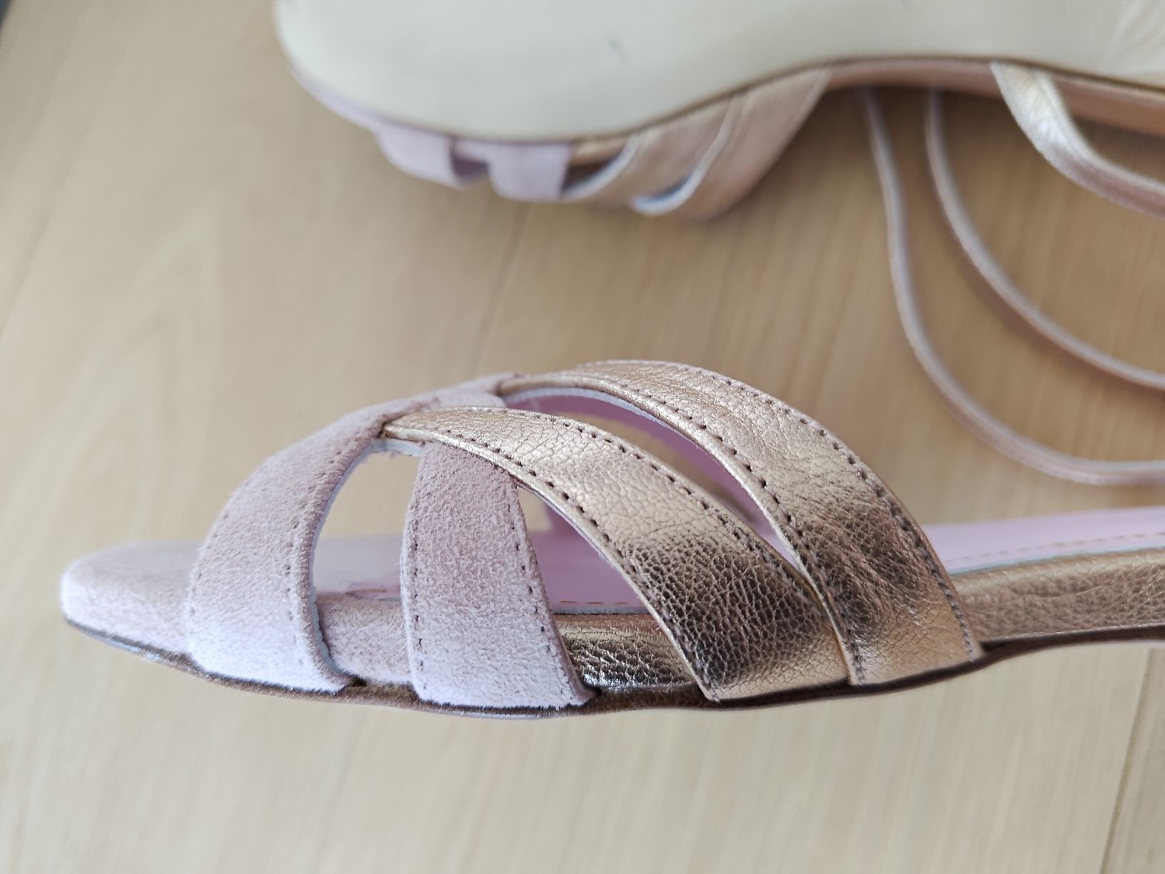 Scarpe da donna: Neue Brautschuhe Sandalen Gr. 39 – Nuovo e nell'imballaggio originale da Rain venduto da dalamaus 6