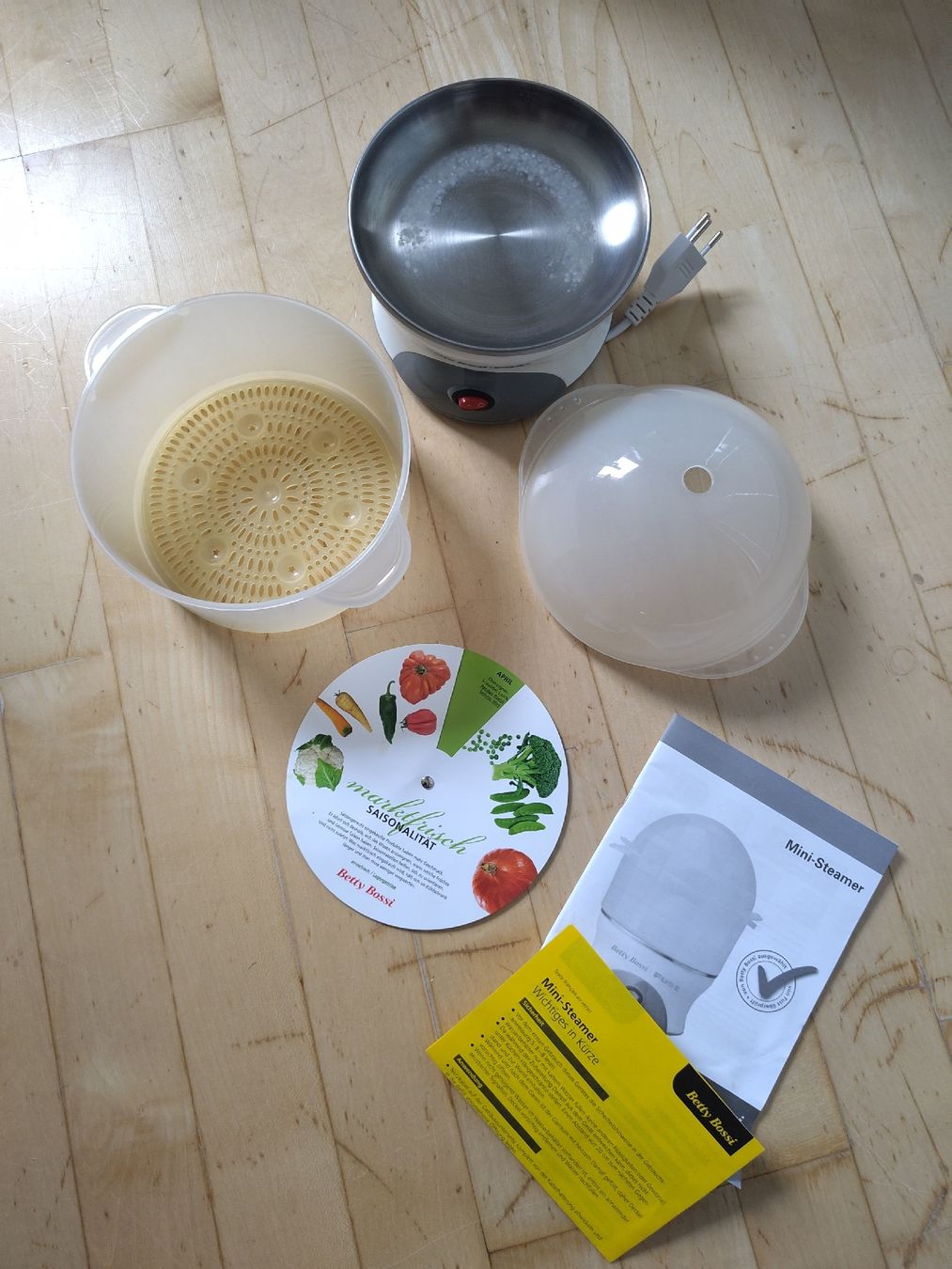 Betty Bossi Appareils de cuisine: Mini-Tisch-Steamer – D'occasion à Giswil par Dewey08 2