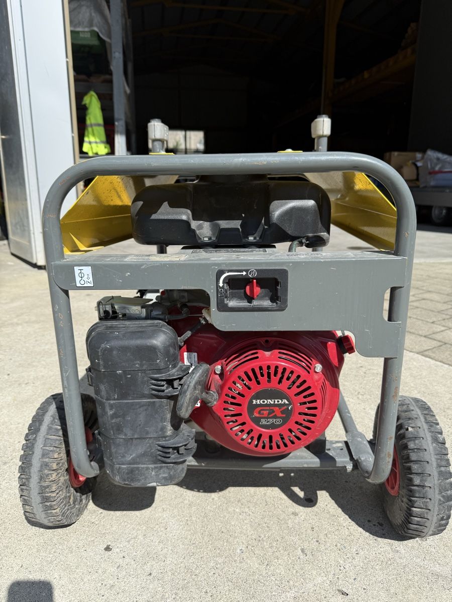 Generatori di corrente: Generator Notstromaggregat – Usato da Brunnen venduto da Steini89 1