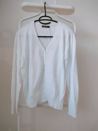 Wunderschöne Strick-Look Jacke weiss