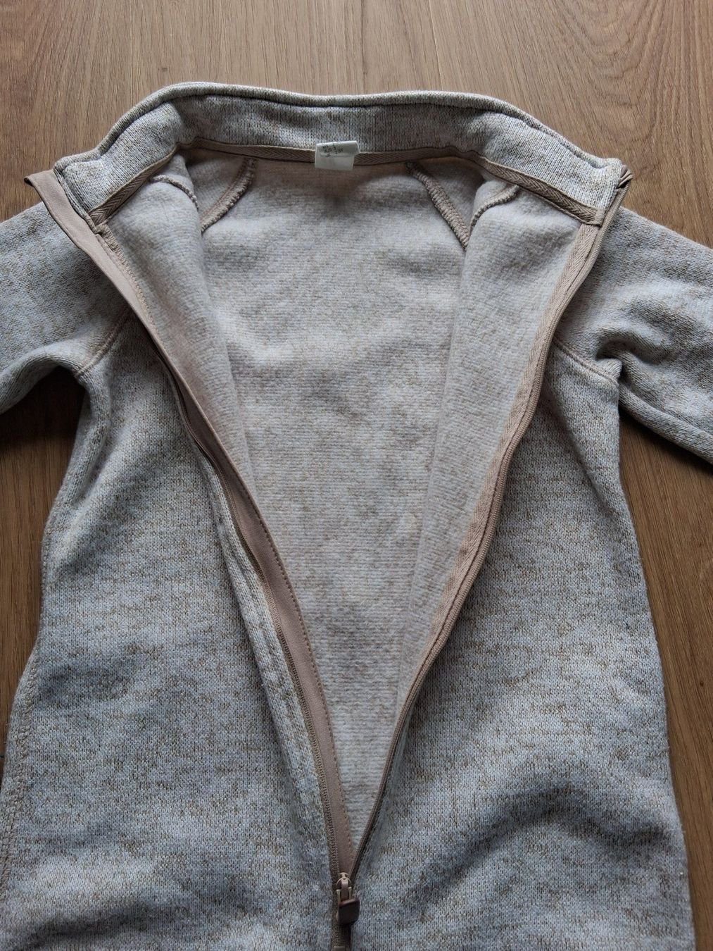H&M Tute: H&M Fleece Strickoverall 98 – Usato da Lengnau AG venduto da Nathi88 3