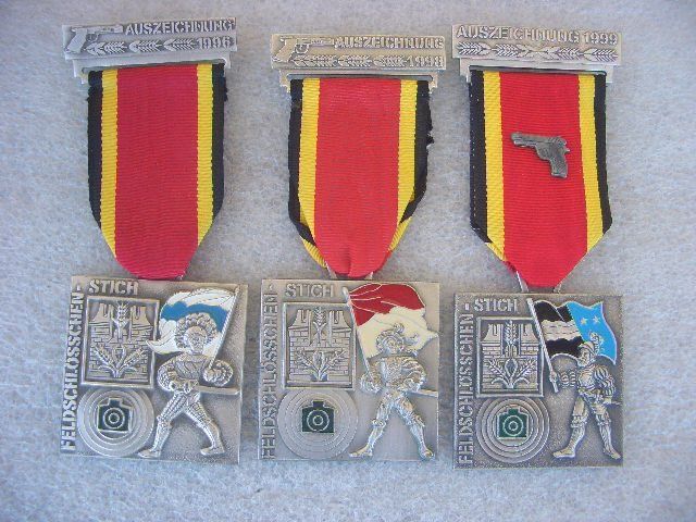 Medaglie: FELDSCHLÖSSCHEN-STICH 1996 , 1998 , 1999 , PISTOLE – Usato da Thürnen venduto da Chluuri