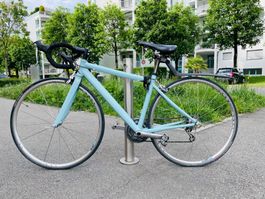 Giant XS road bike