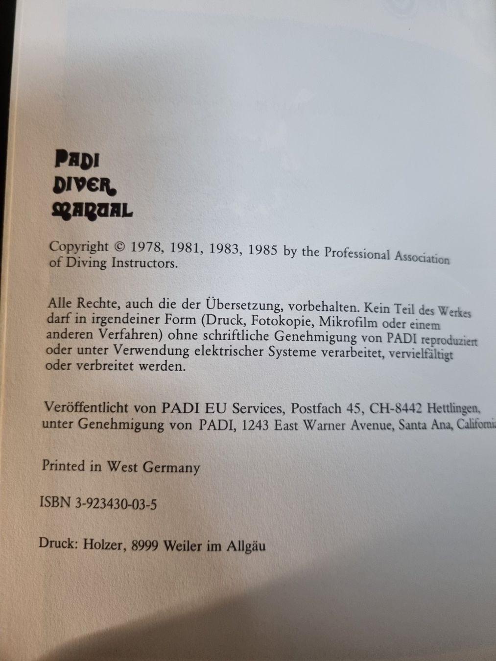 Libri: PADI Diver Manual, Deutsche Ausgabe, – Usato da Waltenschwil venduto da Poggi24 1