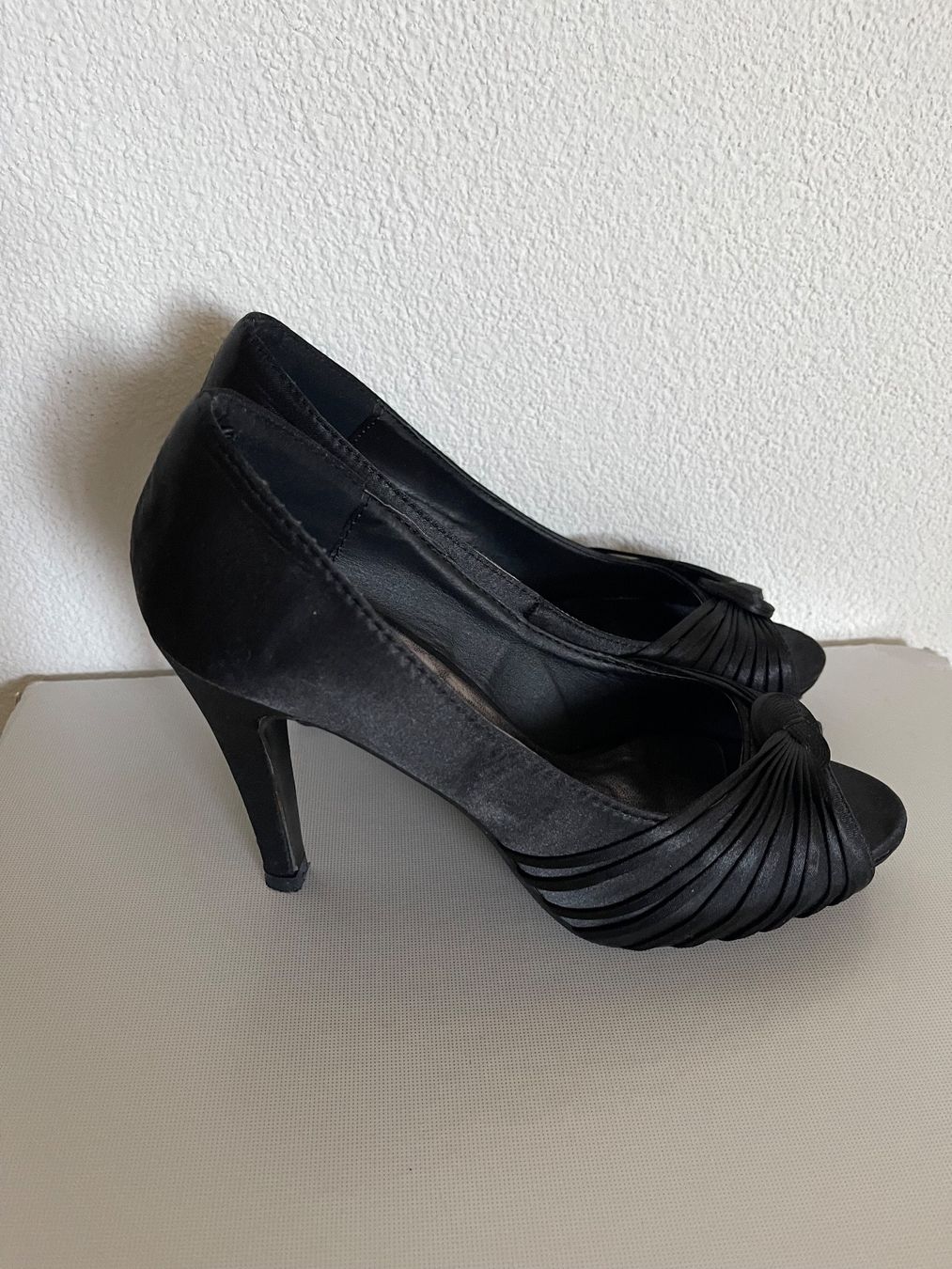 Scarpe da donna: High Heel Pumps, Gr. 36 – Usato da Ehrendingen venduto da abo_p9n6 1
