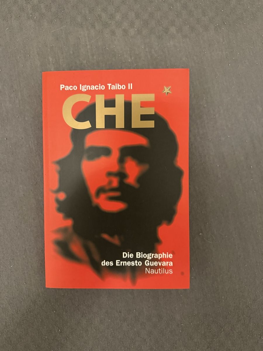 Bücher: Biographie „Che Guevara“ – Gebraucht aus Wittenbach von golsa