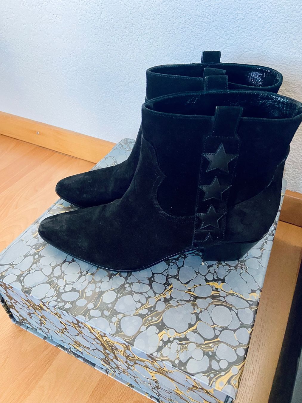 Saint Laurent Scarpe da donna: SAINT LAURENT, Gr 39,5 – Usato da Arni AG venduto da LunaMeadow 4