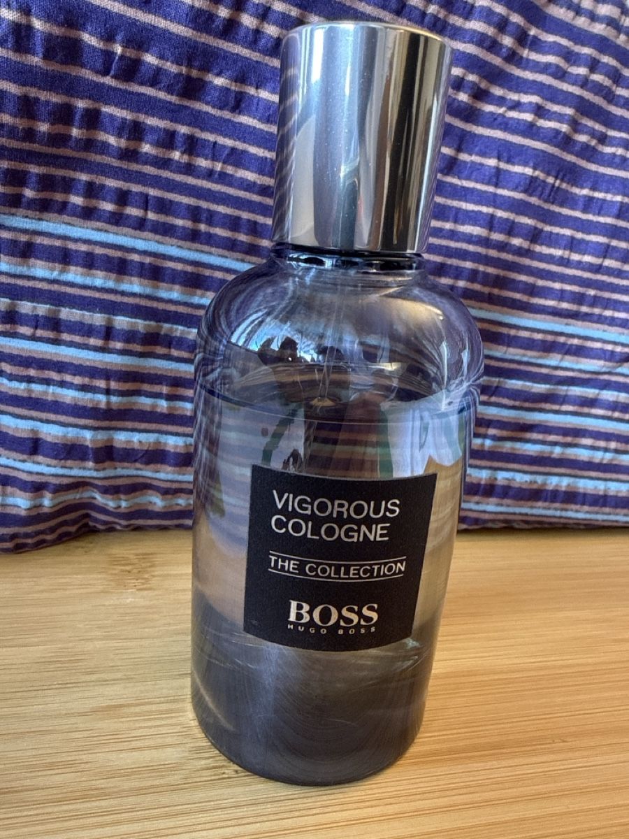 Hugo Boss Parfum & Eau de Toilette: BOSS The Collection Vigorous Cologne Eau de Parfum 80ml – Gebraucht aus Zürich von sha_vw65 3