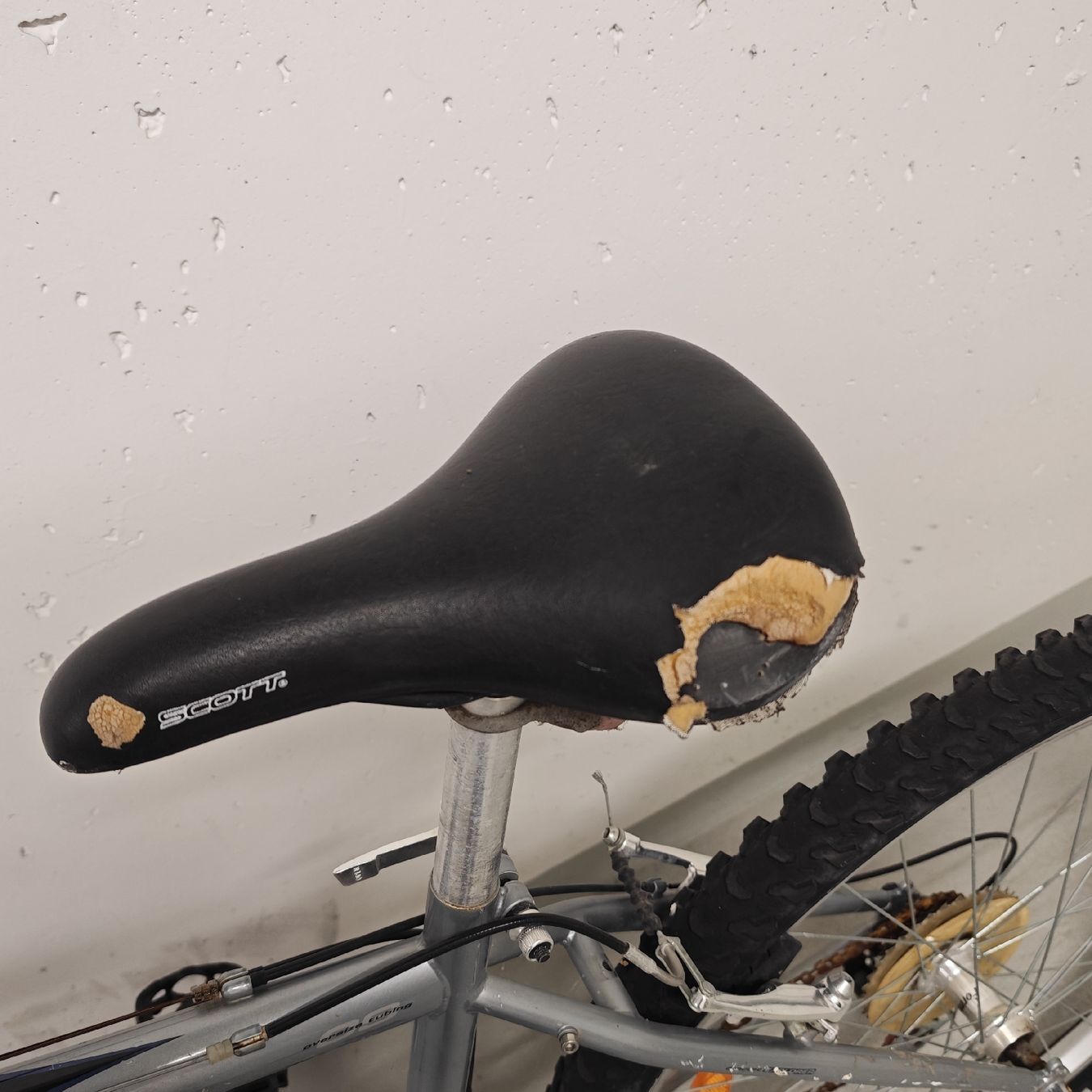 Scott Velos: Scott Pro-Spec "Mountain Light" Adventure Geometry 26" MTB – Defekt aus Kirchberg BE von SnoringMan 1