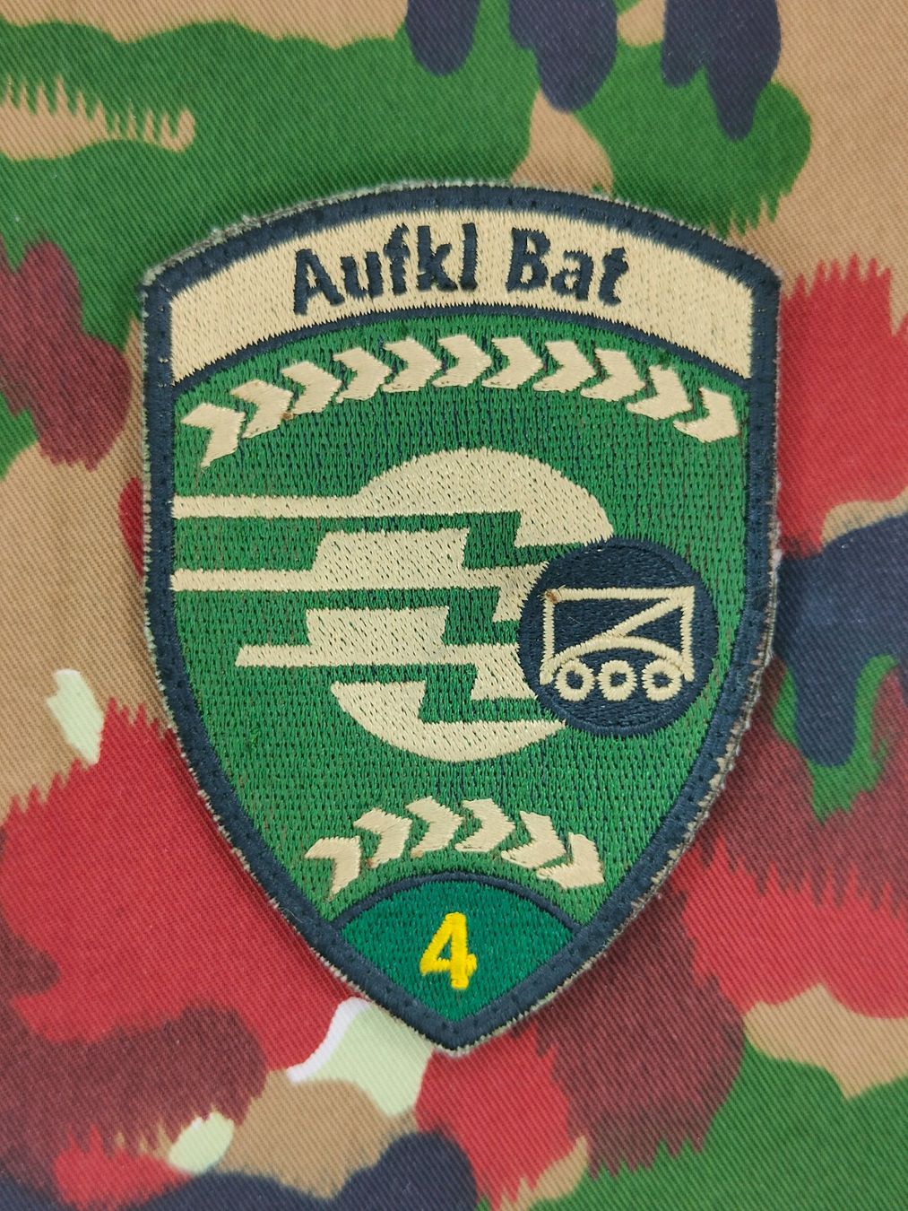 Schweizer Armee Placchette & Badge: Verbandsabzeichen Aufkl Bat 4 Kp 1 – Usato da Bauma venduto da SwissMilitaria