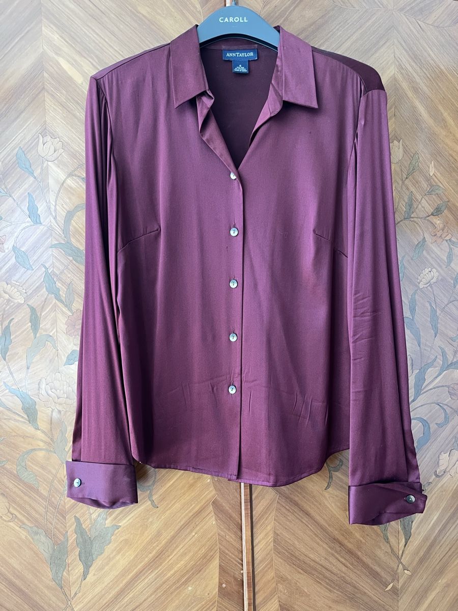Camicette: Chemise en soie Bordeaux – Usato da Chêne-Bougeries venduto da lis_cww5