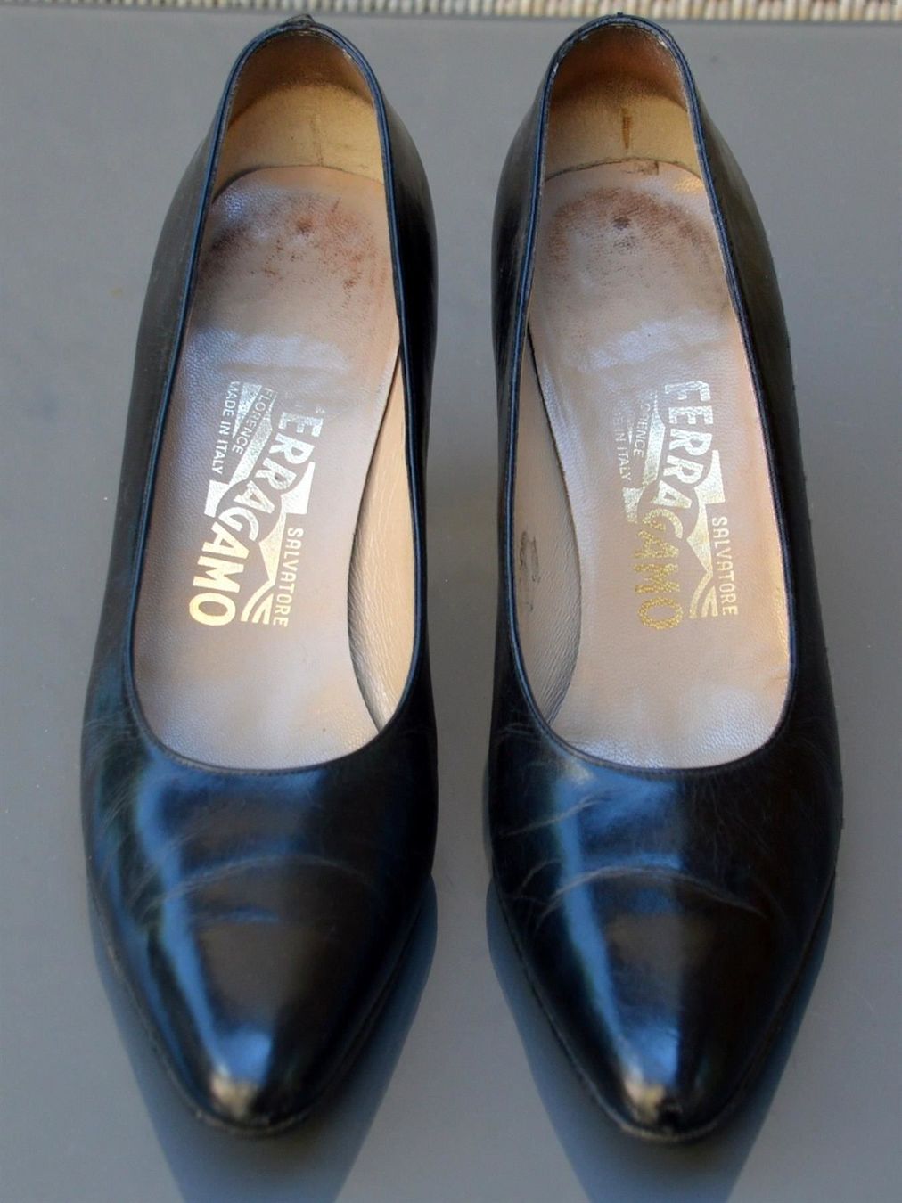 Salvatore Ferragamo Scarpe da donna: Pumps Saolvatore Ferragamo .38 /  7,5 – Usato da Collonges venduto da Auganien 4