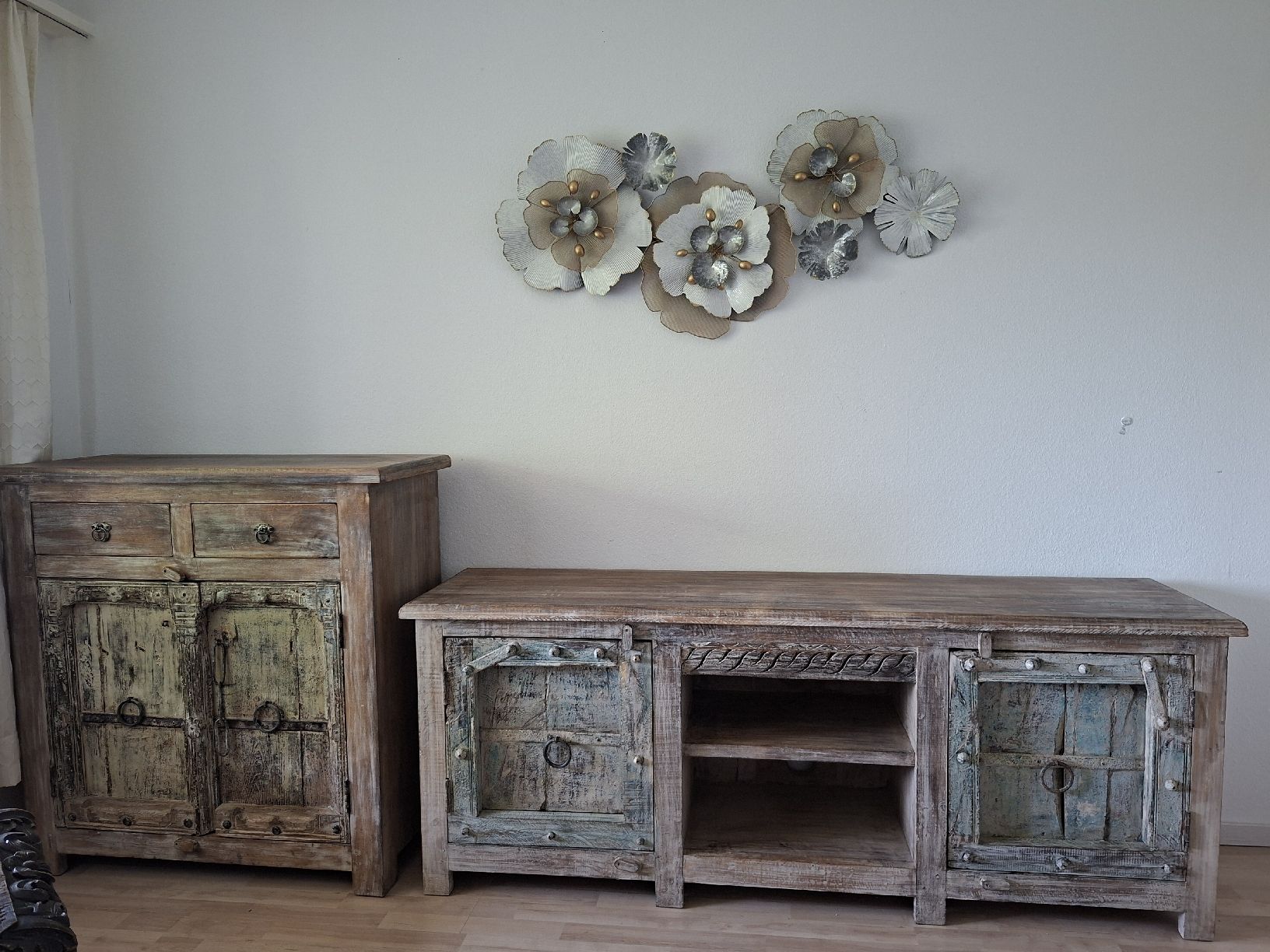 Cassettiere: Sideboard und Kommode – Usato da Winterthur venduto da Stanislava02