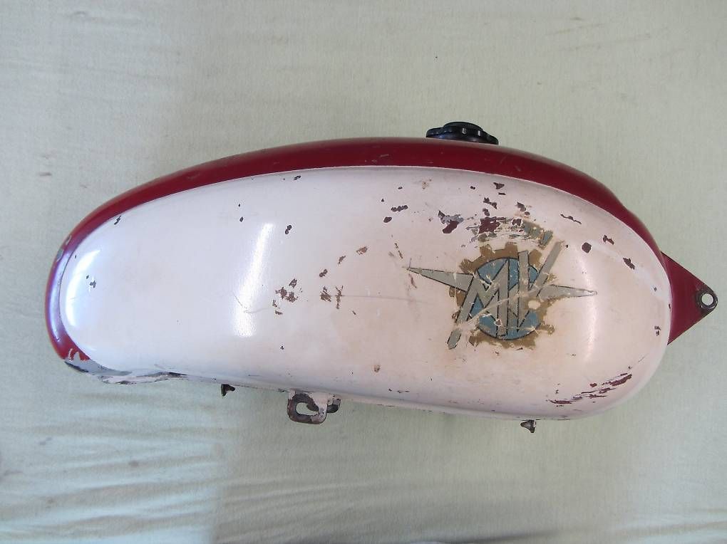 Sonstiges Fahrzeugzubehör: MV Agusta Tank – Gebraucht aus Kleindöttingen von degus06