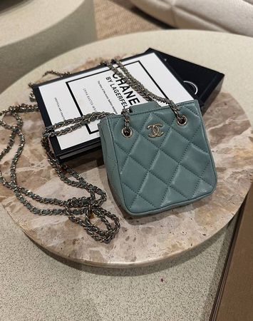 CHANEL TASCHE MINT
