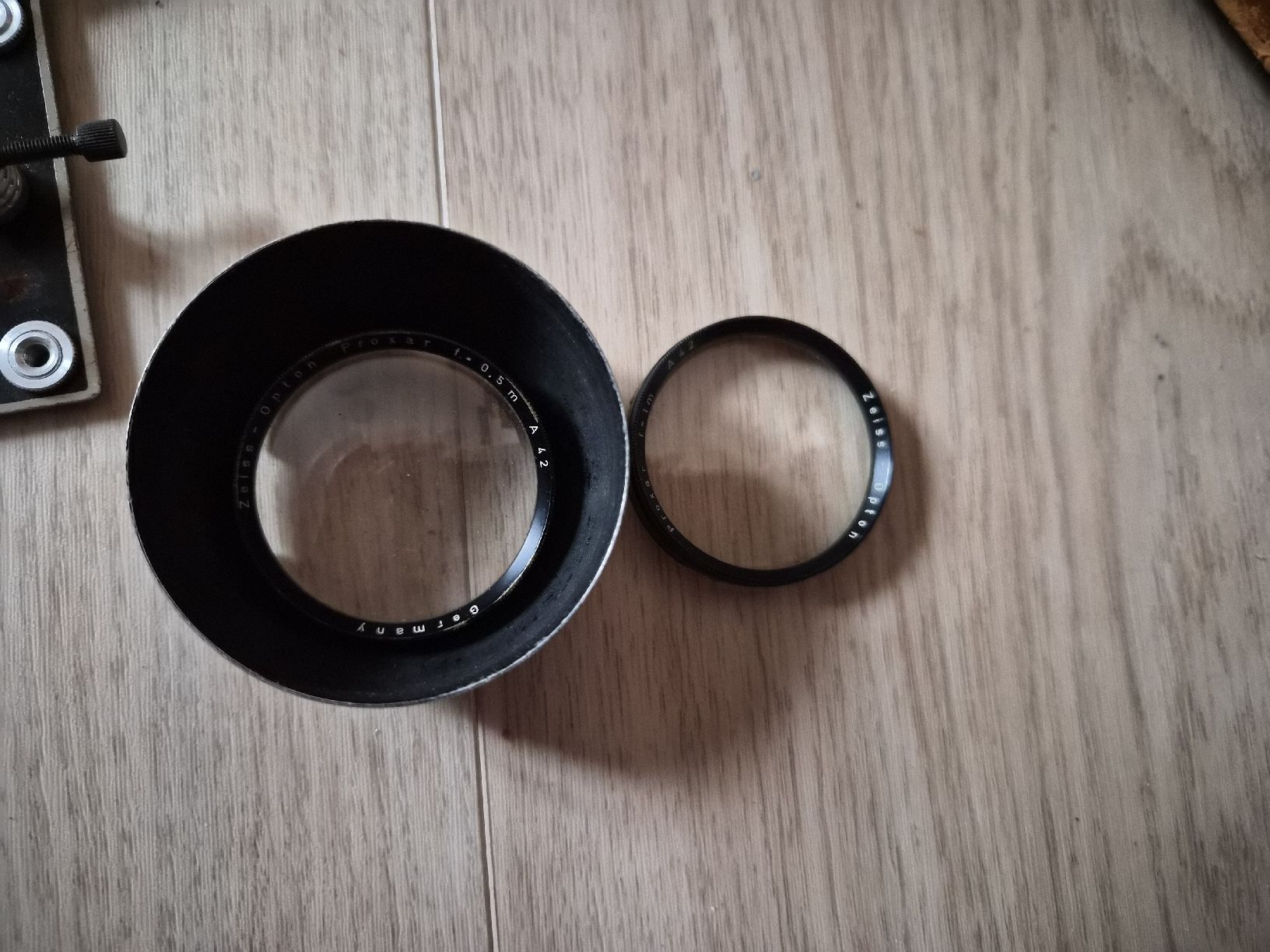 Objectifs: Objectifs Zeiss Tessar Sonnar et accessoires – D'occasion à La Joux FR par car_ck96 7