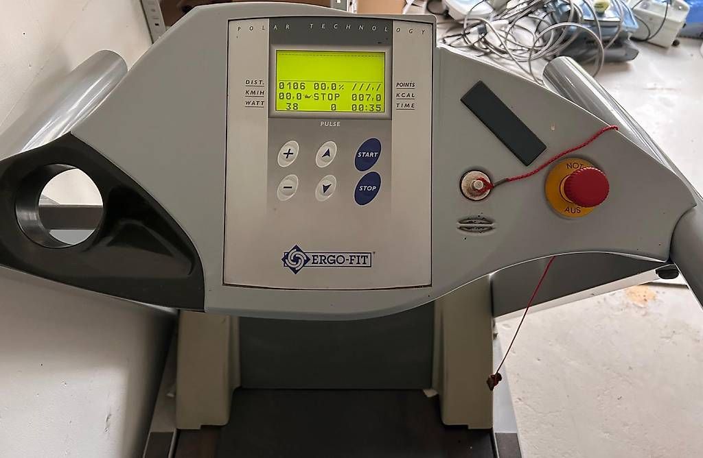 Macchine per carico, silaggio e trasporto: Tapis roulant professionnel Ergo fit 3000 – Usato da Neuchâtel venduto da Alex_Style 3