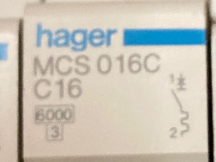 Hager Componenti elettronici: 8   Leitungsschutzschalter Hager MCS 16 – Usato da Rüti ZH venduto da Walti0 3