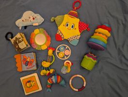 Verschiedene Babyspielzeug