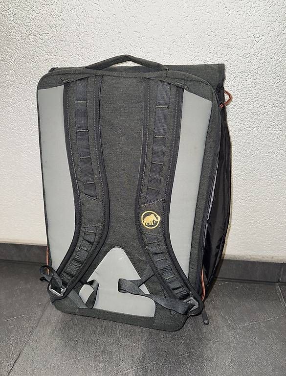 Rucksäcke: Mammut Daypack mit Laptopfach – Gebraucht aus Balgach von lea_2rbr 2