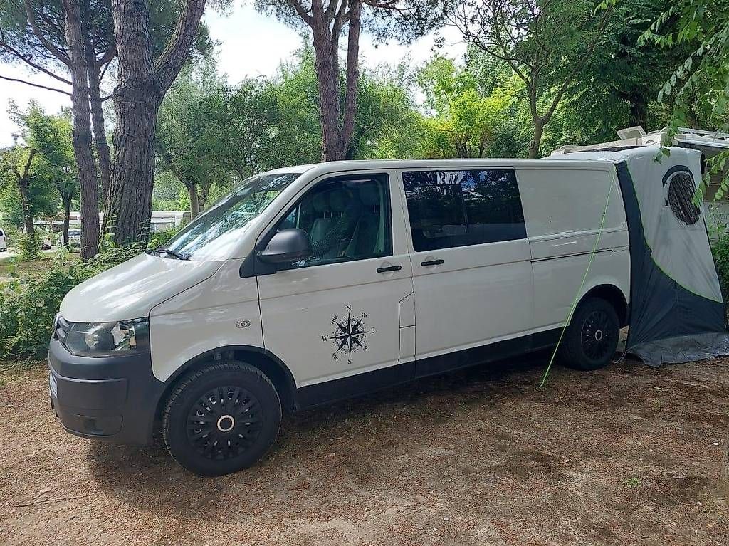 VW Veicoli da campeggio: VW-Bus (Motor-Schaden) – Usato da Auw venduto da mic_z2t2