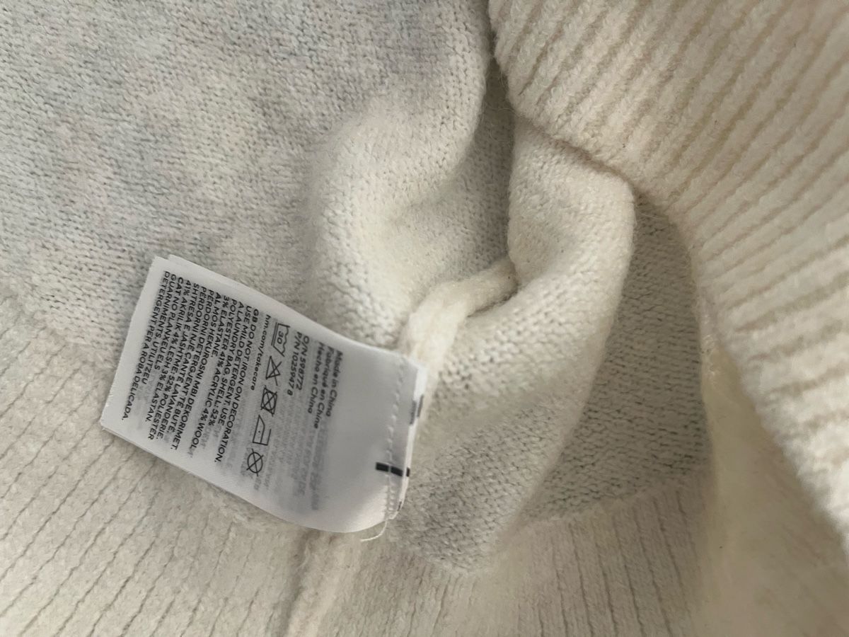 Kleiderpakete: 2 Damen Pullover C&A und H&M mit Perlen  – Neu (gemäss Beschreibung) aus Olten von sae_82z2 8