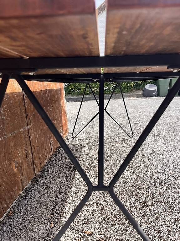 Tavoli: Toller Gartentisch von Pfister – Usato da Halten venduto da raaah03 1