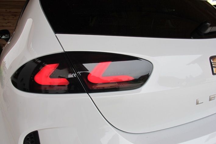 Seat Scheinwerfer: Seat Leon Heckleuchte 2009-2012 – Gebraucht aus Winterberg ZH von mic_6cv5 1