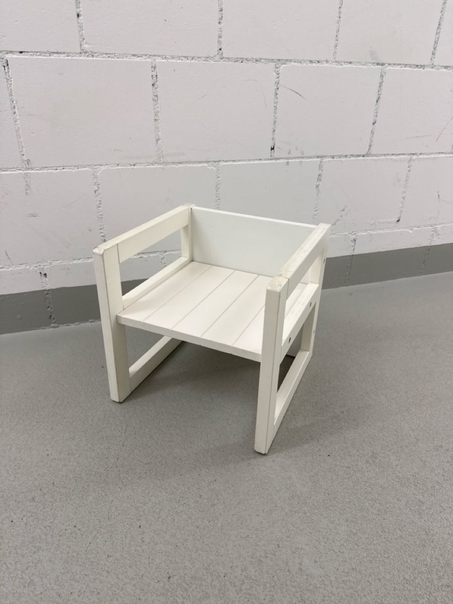 Poltrone: Kindersessel weiss Holz gebraucht – Usato da Nottwil venduto da alv_9qcs 2