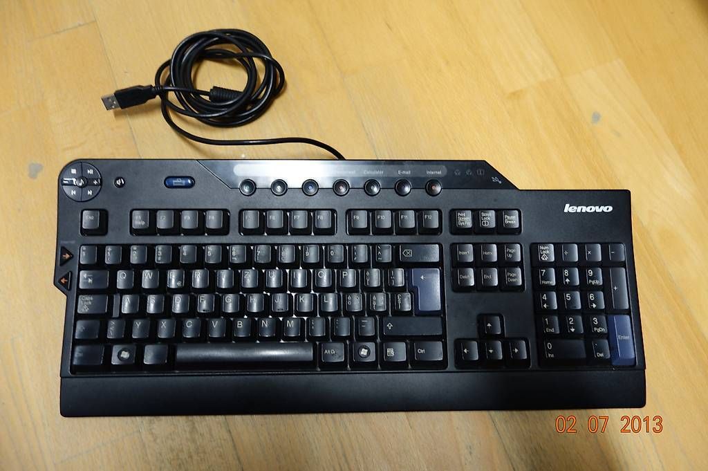 Tastaturen: Office Tastatur USB – Gebraucht aus Hinwil von Sinclar1