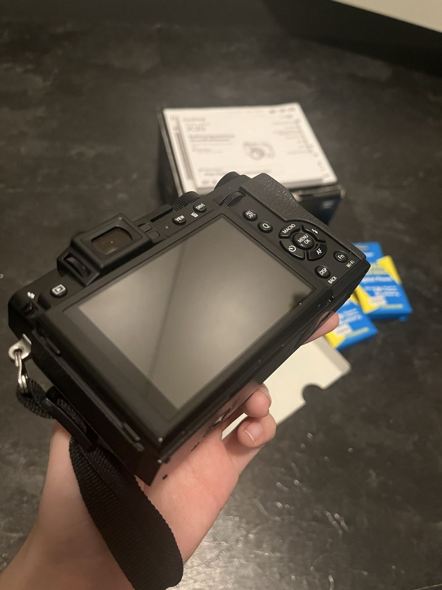 Fujifilm Fotocamera: Fujifilm X30 – Usato da Therwil venduto da rainbow_mamamoo 2